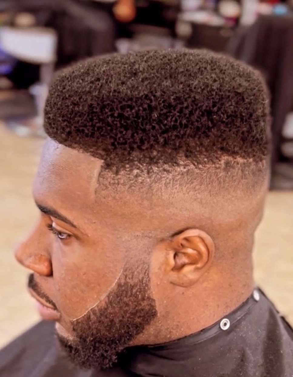 Cut'n It Close — Tapered Afro + Beard Sculpt
